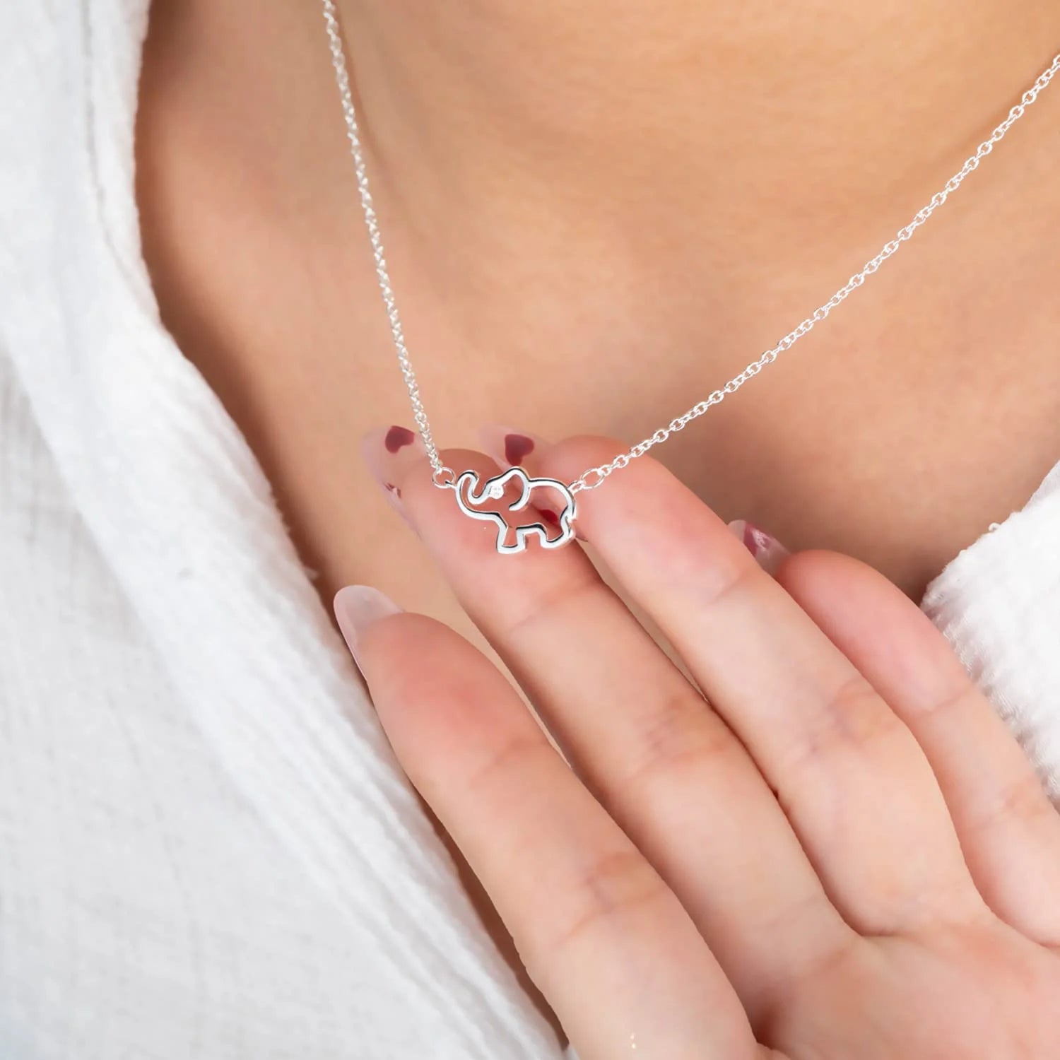 18K White Gold Plated Elephant Mother Daughter Necklace Matching Jewelry Set for Women Mom Mommy Grandma Granddaughter Pendant Chain Accessories Stuff Age Birthday Mother'S Day Jewelry Gifts