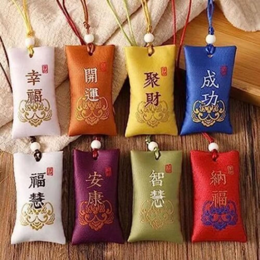 Spiritual Salt with Sachet Buddhist Spiritual Salt Pouch Necklace Blessing Lucky Bag Amulet Blessing Sachets Pendant