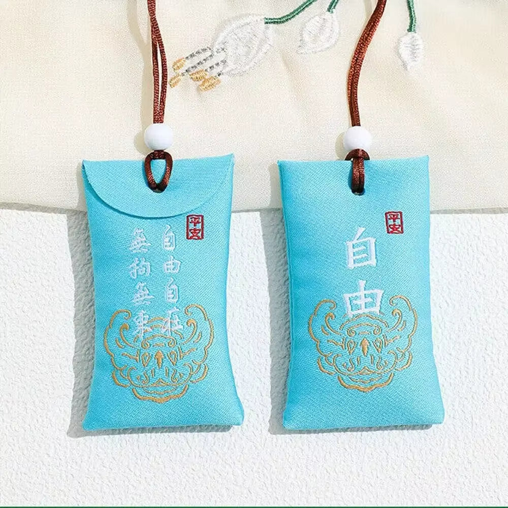Spiritual Salt with Sachet Buddhist Spiritual Salt Pouch Necklace Blessing Lucky Bag Amulet Blessing Sachets Pendant